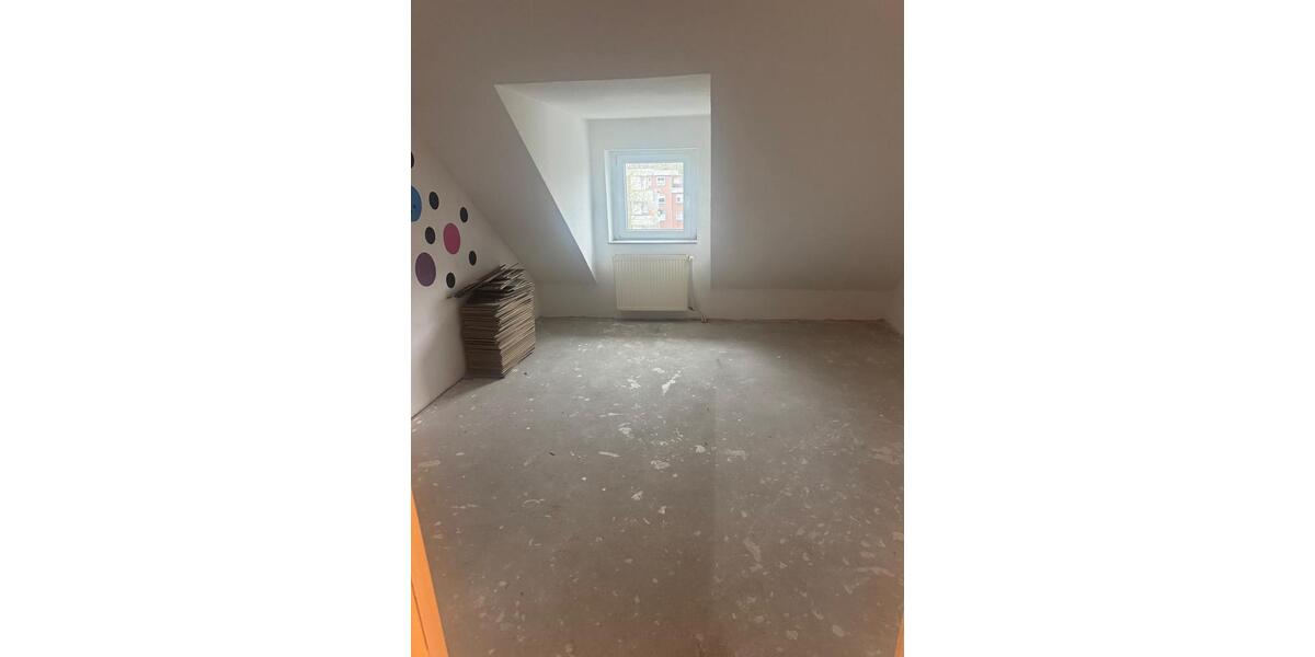 Dachgeschoßwohnung Herne Wanne-Bickern - 3 Zimmer, 75 m&sup2;, 700&euro; | Angebot:26070444