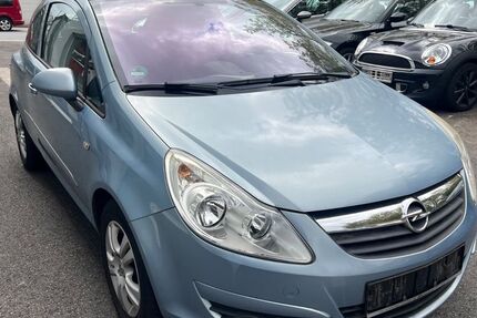 Opel Corsa 56.800 km 2.999 &euro; Recklinghausen 45663
