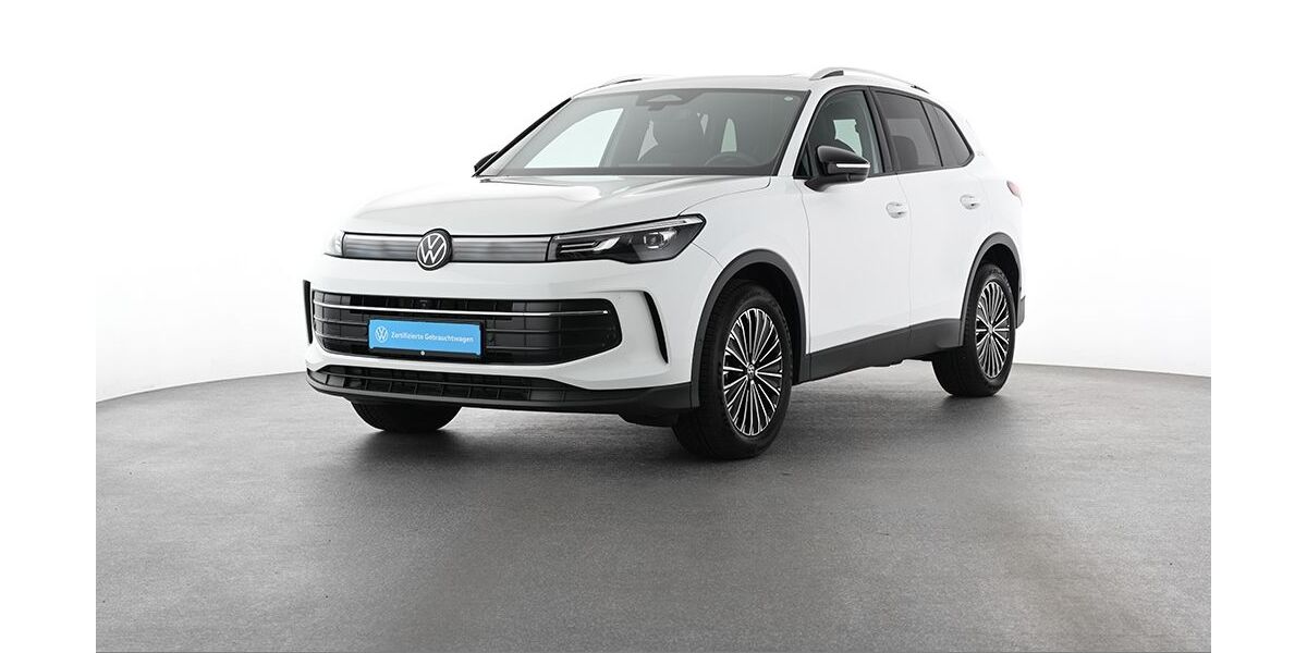 VW Tiguan 8.018 km 39.960 &euro; Essen 45143