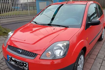 Ford Fiesta 43.000 km 4.300 &euro; Duisburg 47119