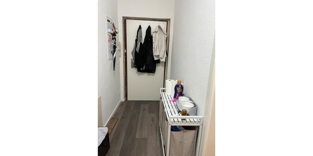 Erdgeschoßwohnung Essen Stadtbezirk VII - 4 Zimmer, 64 m&sup2;, 370&euro; | Angebot:26361256