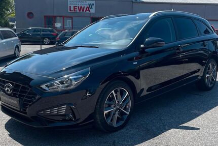 Hyundai i30 62.350 km 16.990 &euro; Solingen 42653
