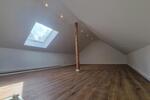 Dachgeschoßwohnung Wuppertal Lichtenplatz - 3 Zimmer, 80 m&sup2;, 980&euro; | Angebot:23369823