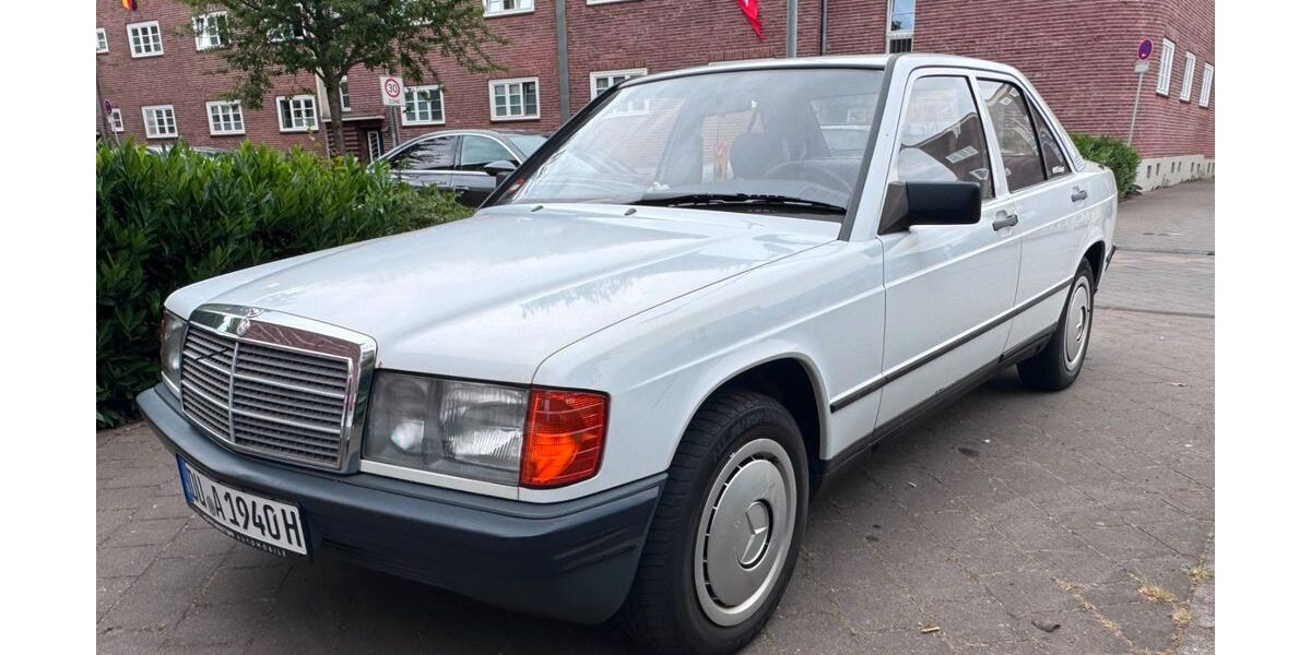 Mercedes-Benz 190 121.885 km 5.999 &euro; Duisburg 47167