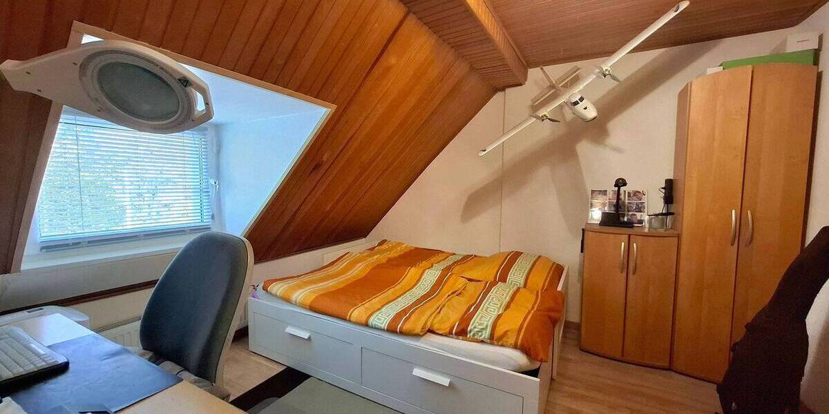 Reihenmittelhaus Bochum Weitmar - 5 Zimmer, 115 m&sup2;, 399.000&euro; | Angebot:26190380