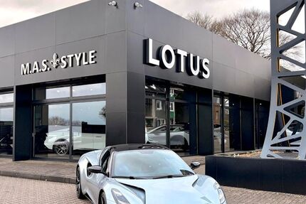 Lotus Emira 1.790 km 105.950 &euro; Wuppertal 42349