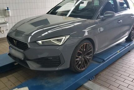 Cupra Leon 68.251 km 26.443 &euro; Hagen 58091