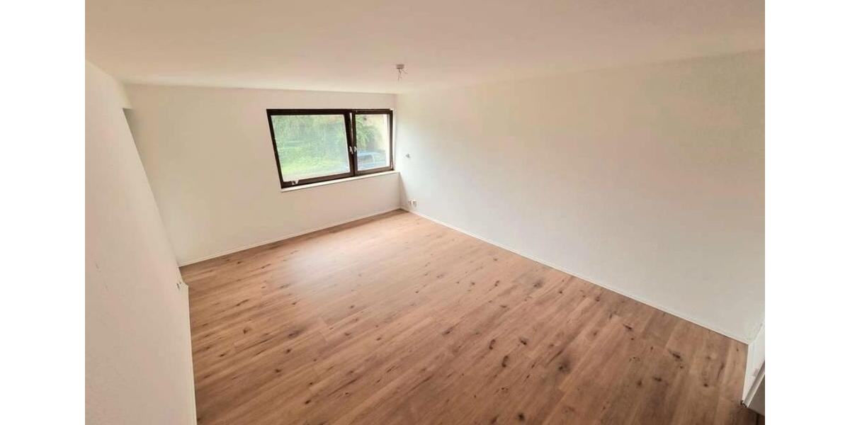 Erdgeschoßwohnung Schwerte - 3 Zimmer, 90 m&sup2;, 900&euro; | Angebot:26381611
