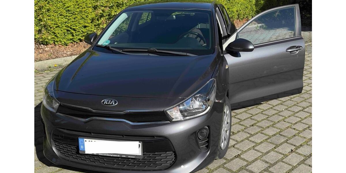 Kia Rio 136.000 km 6.500 &euro; Mülheim 45472