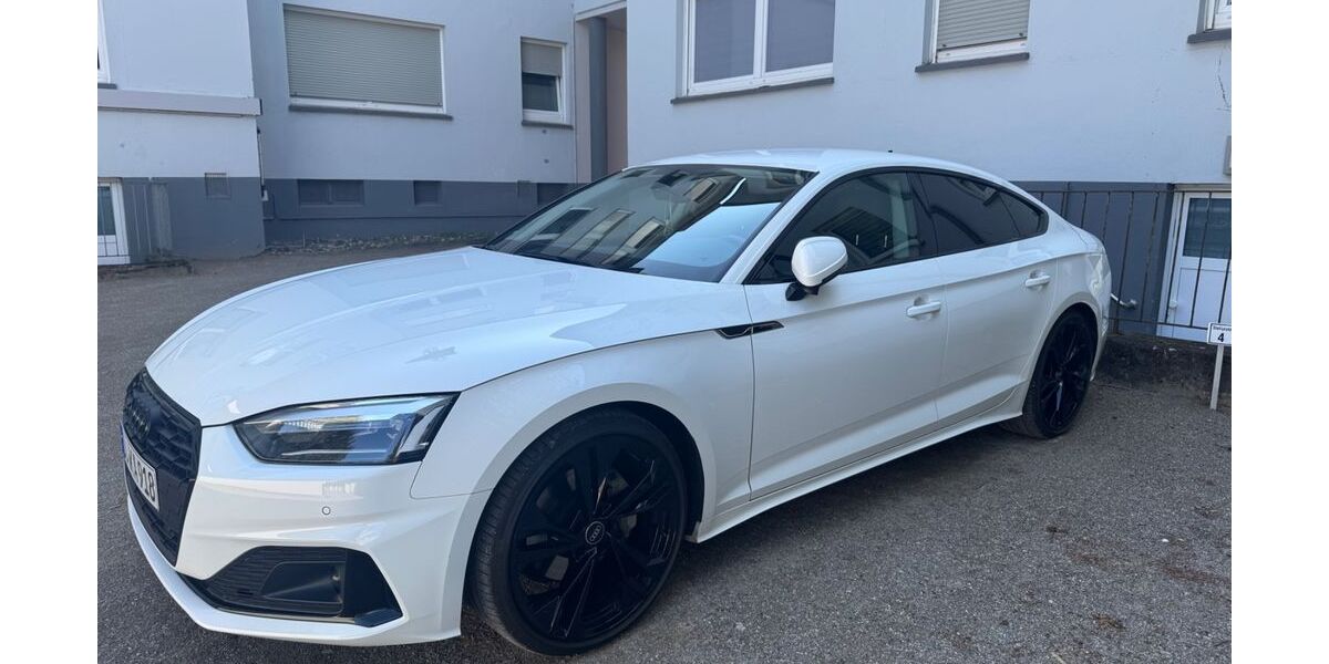 Audi A5 138.000 km 24.500 &euro; Duisburg 47057