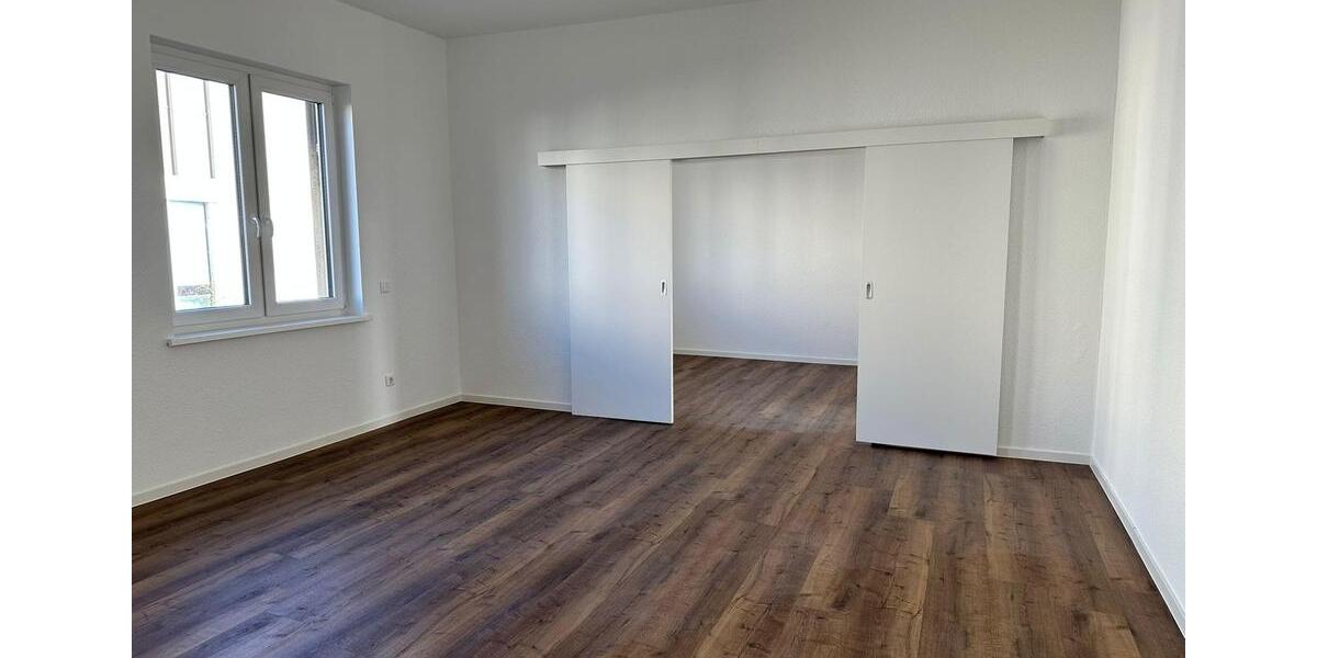 Etagenwohnung Recklinghausen - 4 Zimmer, 133 m&sup2;, 1.300&euro; | Angebot:26022877