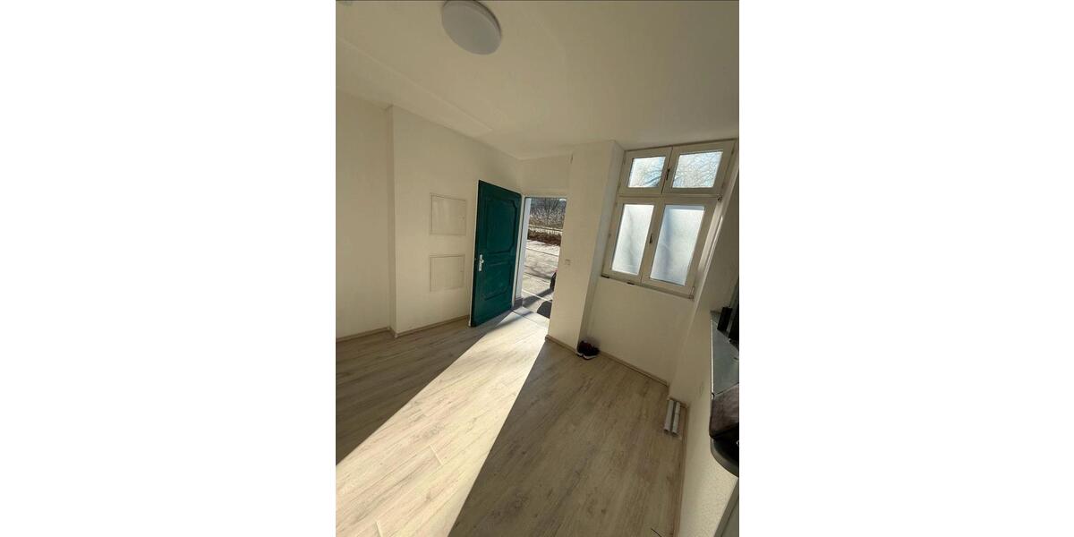 Erdgeschoßwohnung Wuppertal Elberfeld - 1 Zimmer, 30 m&sup2;, 270&euro; | Angebot:26249944