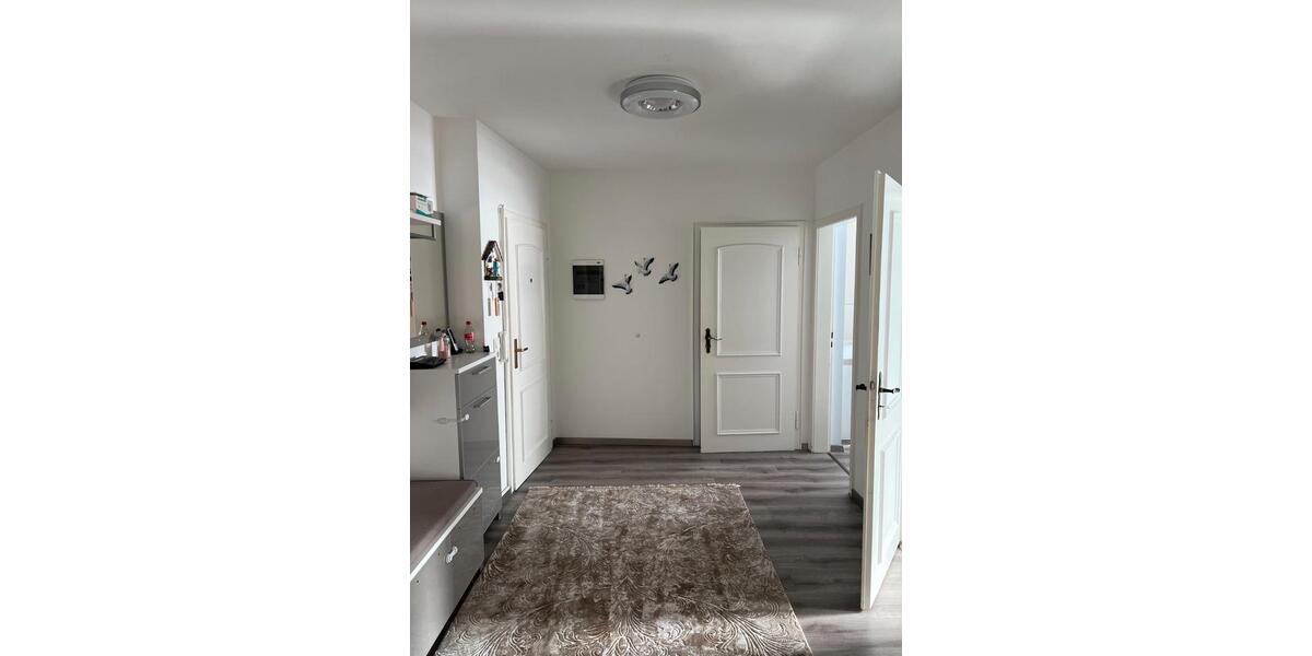 Etagenwohnung Velbert - 3 Zimmer, 75 m&sup2;, 189.000&euro; | Angebot:26338775