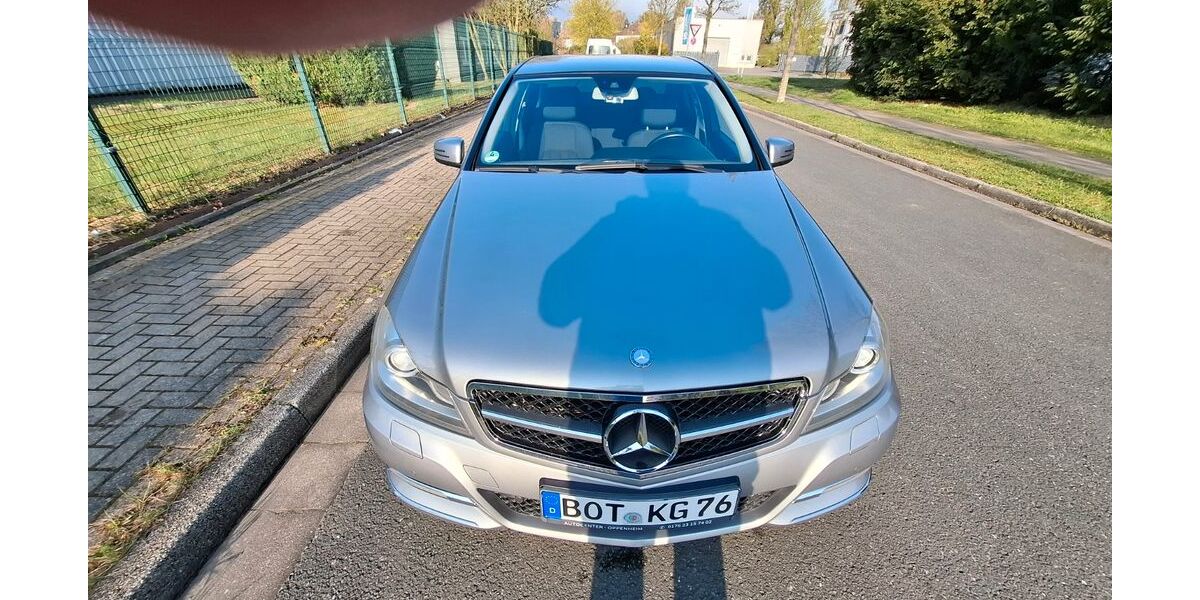 Mercedes-Benz C 200 159.000 km 10.000 &euro; Bottrop 46238