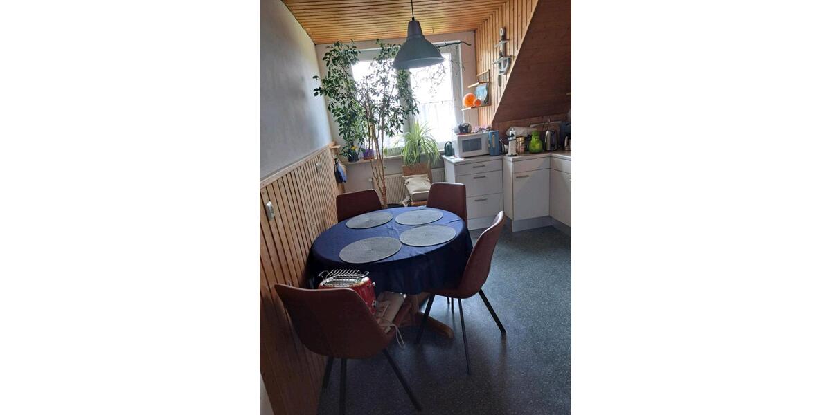 Dachgeschoßwohnung Hagen Hagen-Mitte - 4 Zimmer, 102 m&sup2;, 675&euro; | Angebot:26414747