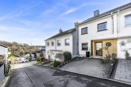 Haus Wuppertal Ronsdorf - 4 Zimmer, 110 m&sup2;, 349.000&euro; | Angebot:25726966