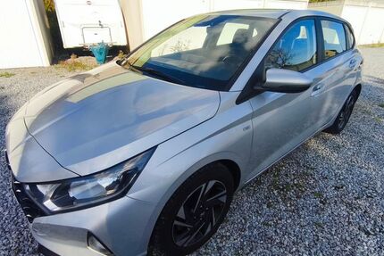 Hyundai i20 105.000 km 10.500 &euro; Solingen 42651