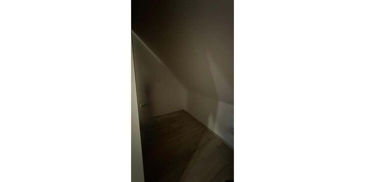Dachgeschoßwohnung Dortmund Eving - 2.5 Zimmer, 50 m&sup2;, 800&euro; | Angebot:26409015