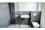 NEUBAU-ERSTBEZUG: MODERNE 3-ZIMMER-WOHNUNG MIT AUFZUG, GROSSEM BALKON UND PKW-STELLPLATZ IN RADEVORM - Etagenwohnung Radevormwald Karthausen | Angebot:26178560