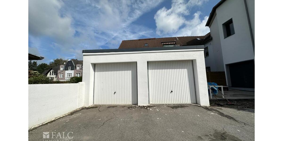 Dachgeschoßwohnung Solingen Wald - 3 Zimmer, 95 m&sup2;, 1.350&euro; | Angebot:26384126