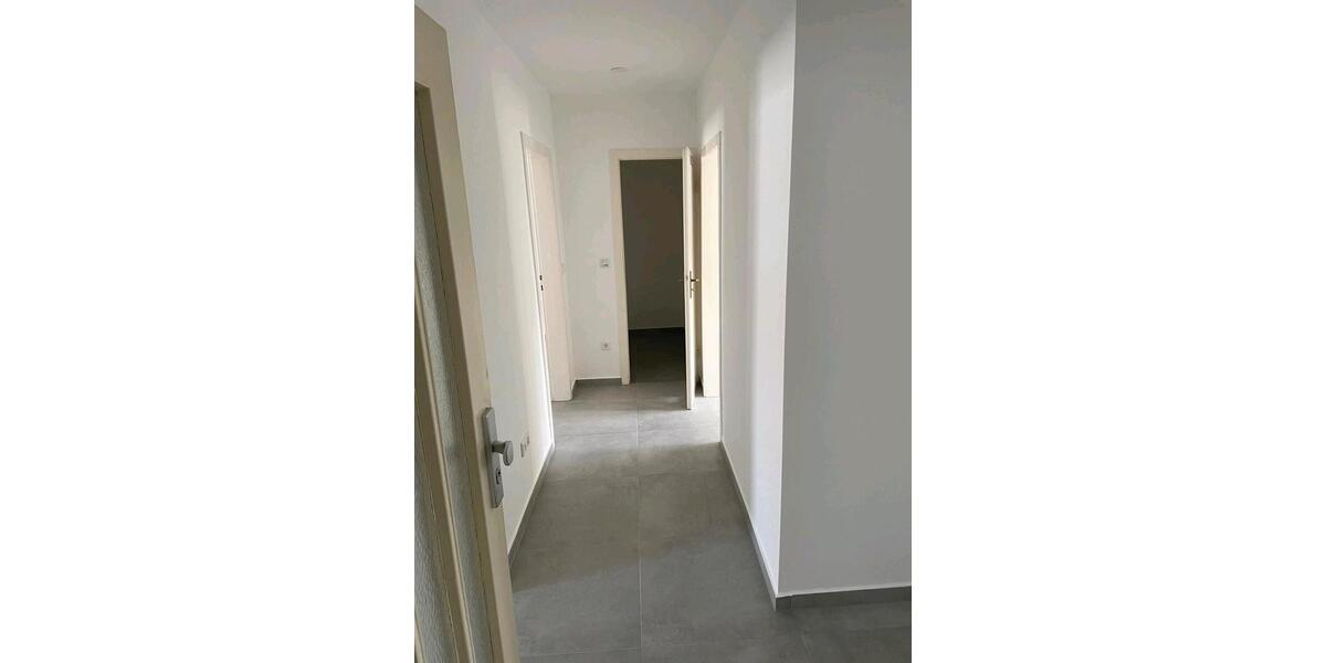 Etagenwohnung Remscheid - 2 Zimmer, 67 m&sup2;, 535&euro; | Angebot:26356330
