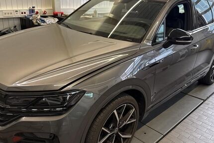 VW Touareg 75.071 km 54.560 &euro; Hagen 58091