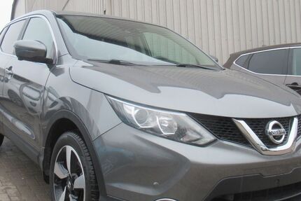 Nissan Qashqai 77.523 km 13.690 &euro; Herne 44653