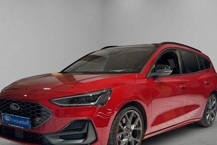 Ford Focus 8.100 km 35.899 &euro; Wuppertal 42117