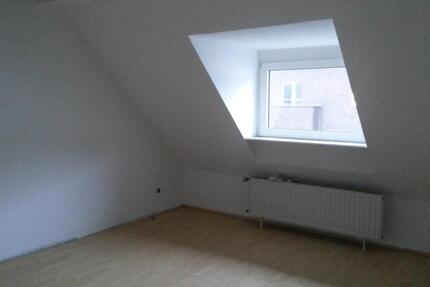 Wohnung Duisburg Mittelmeiderich - 3 Zimmer, 88 m&sup2;, 650&euro; | Angebot:26213254
