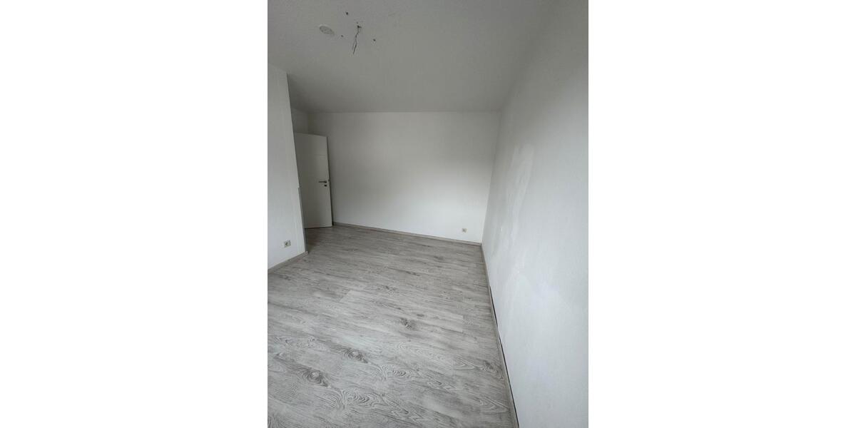 Etagenwohnung Hagen Hohenlimburg - 3 Zimmer, 84 m&sup2;, 850&euro; | Angebot:26317724