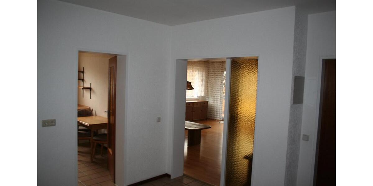 Etagenwohnung Schwerte - 3.5 Zimmer, 95 m&sup2;, 800&euro; | Angebot:26233379