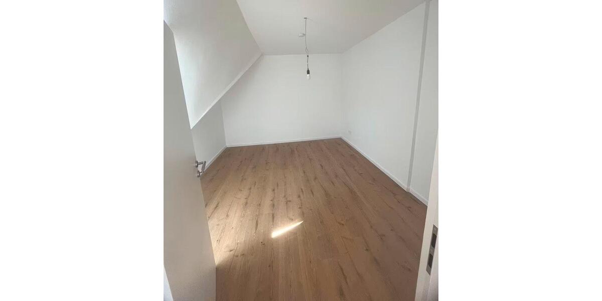 Etagenwohnung Hagen Hagen-Nord - 2 Zimmer, 69 m&sup2;, 500&euro; | Angebot:26336419