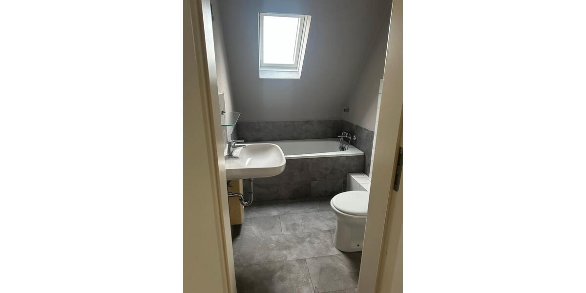 Dachgeschoßwohnung Marl Alt-Marl - 3 Zimmer, 63 m&sup2;, 650&euro; | Angebot:26349013