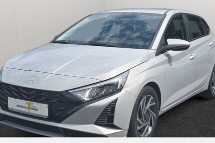 Hyundai i20 27.149 km 15.590 &euro; Castrop-Rauxel 44575