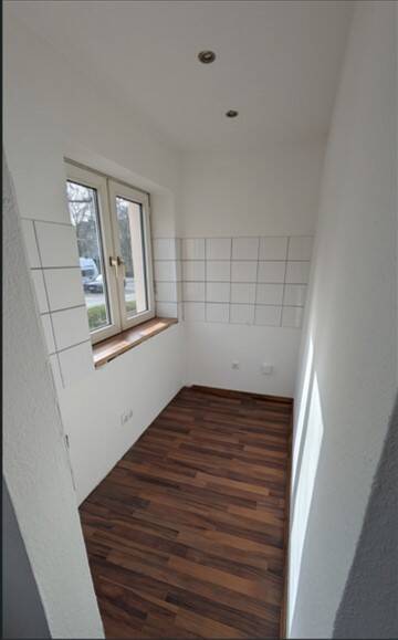 Etagenwohnung Essen Bergerhausen - 2 Zimmer, 43 m&sup2;, 350&euro; | Angebot:26391236