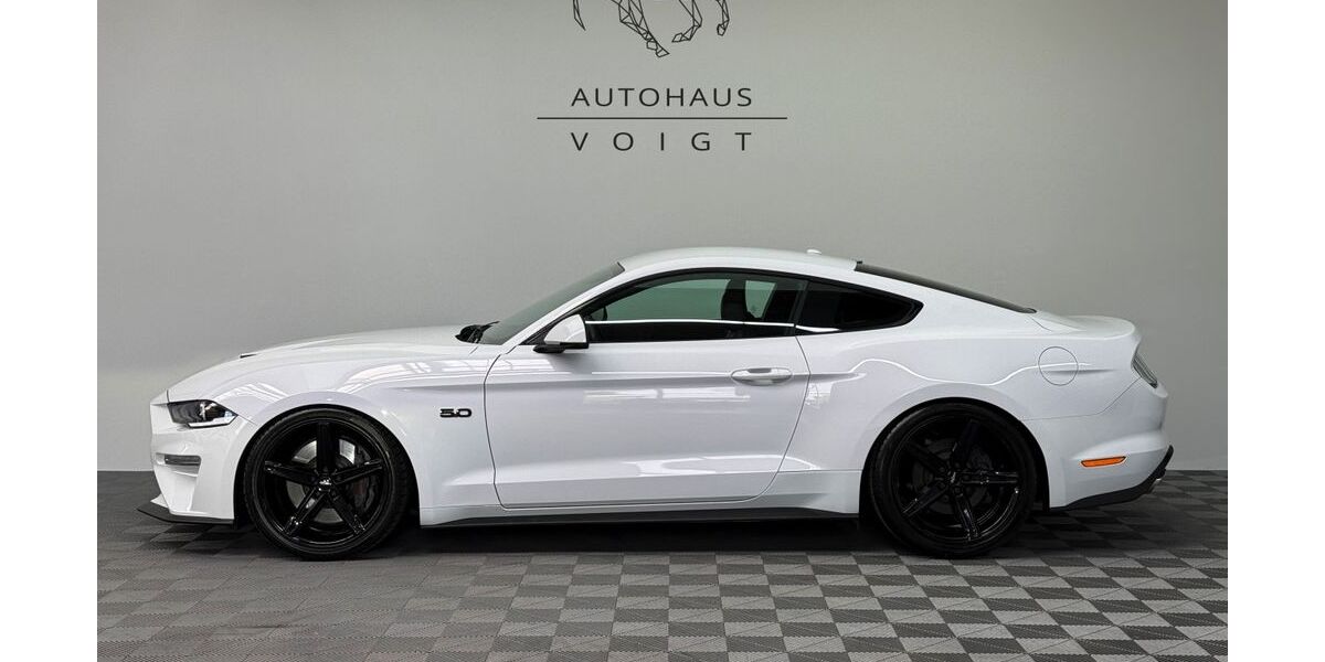 Ford Mustang 35.000 km 43.500 &euro; Radevormwald 42477