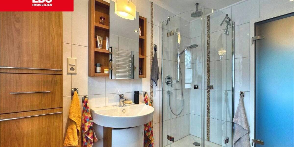 Reihenmittelhaus Bottrop Batenbrock - 5 Zimmer, 100 m&sup2;, 335.000&euro; | Angebot:26909562