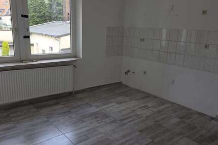 Wohnung Gelsenkirchen Gelsenkirchen-Mitte - 1.5 Zimmer, 61 m&sup2;, 450&euro; | Angebot:27000242