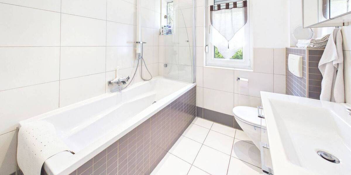 Mehrfamilienhaus, Wohnhaus Hagen Eilpe - 5 Zimmer, 114 m&sup2;, 187.000&euro; | Angebot:26360199