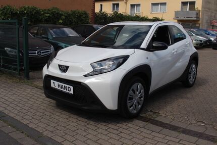 Toyota Aygo (X) 11.000 km 15.999 &euro; Duisburg 47139