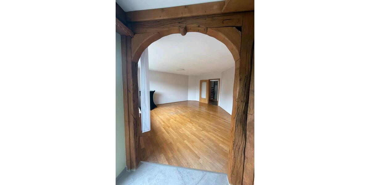 Maisonettenwohnung Essen Stadtbezirk IV - 4 Zimmer, 122 m&sup2;, 399.000&euro; | Angebot:26532396