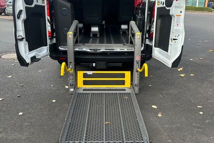 Ford Transit 166.350 km 22.598 &euro; Solingen 42697