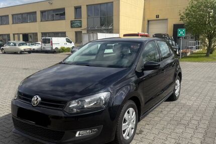 VW Polo 99.000 km 4.990 &euro; Essen 45143