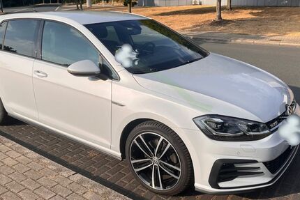 VW Golf 106.000 km 21.500 &euro; Duisburg 47228