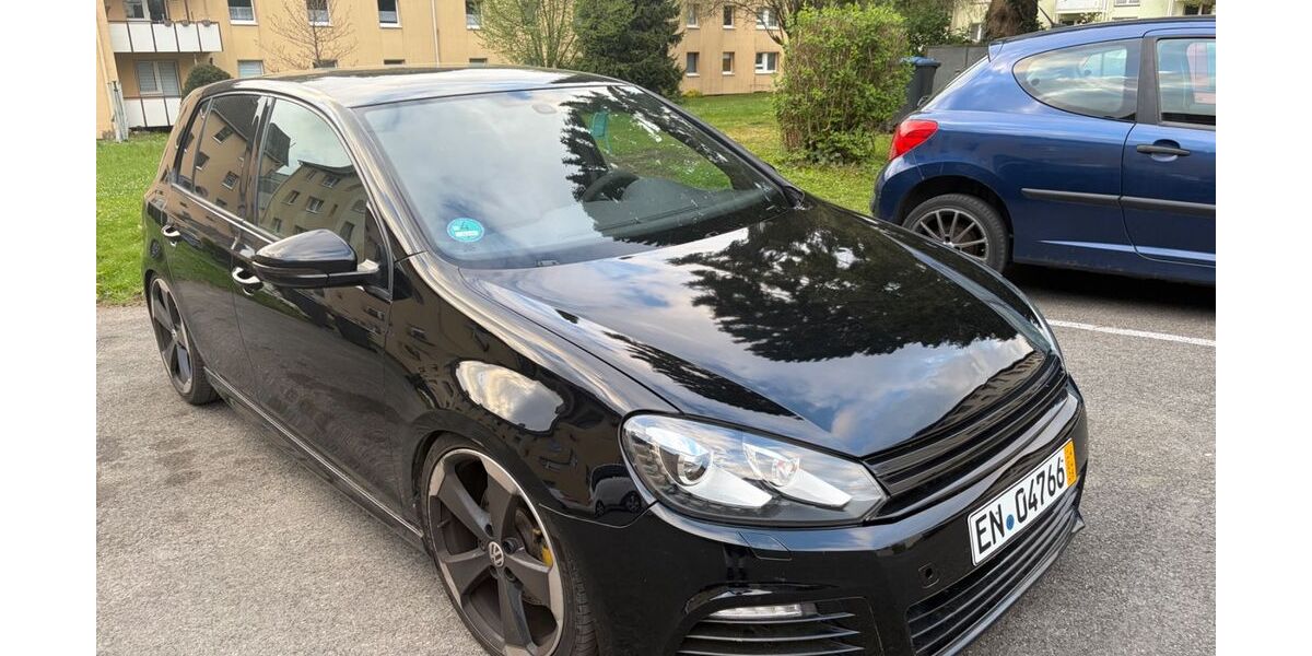 VW Golf 158.000 km 8.699 &euro; Schwelm 58332