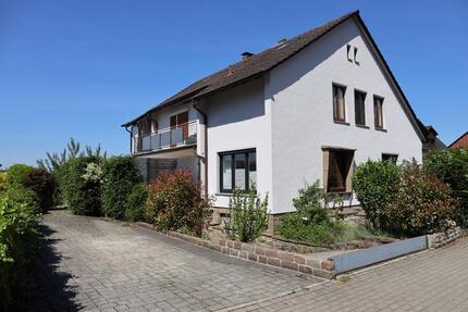 Wohnung Hattingen - 3.5 Zimmer, 120 m&sup2;, 1.200&euro; | Angebot:26288093