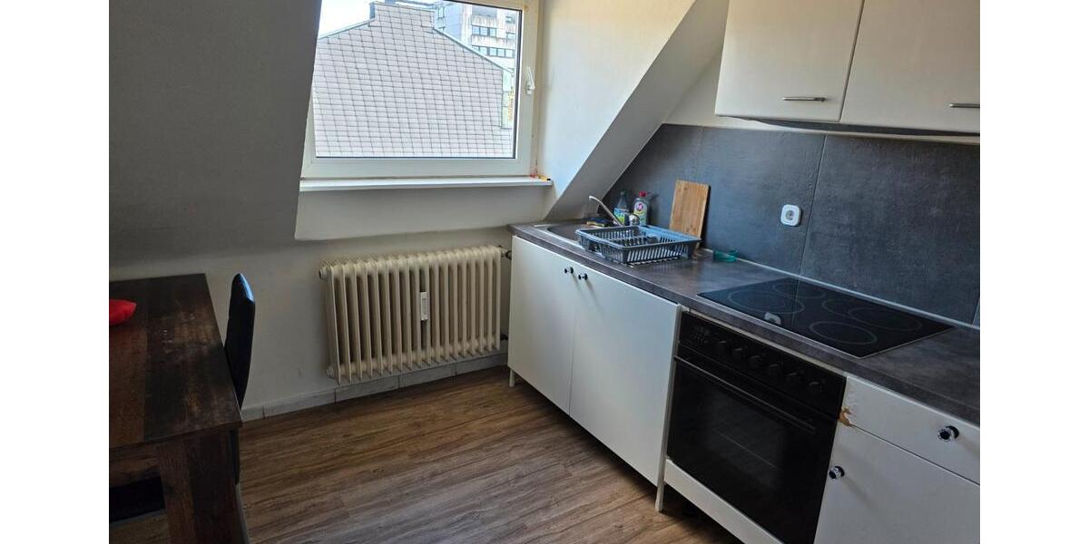 Dachgeschoßwohnung Oberhausen - 3.5 Zimmer, 80 m&sup2;, 590&euro; | Angebot:26396497