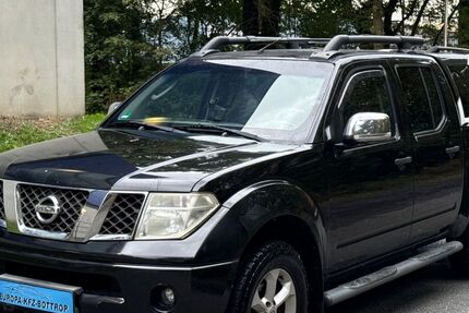 Nissan Navara 301.000 km 9.999 &euro; Bottrop 46238