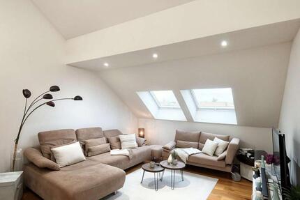 Wohnung Solingen Wald - 3 Zimmer, 95 m&sup2;, 1.350&euro; | Angebot:26384126