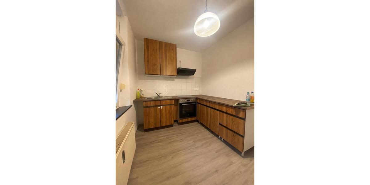 Erdgeschoßwohnung Solingen Mitte - 1 Zimmer, 28 m&sup2;, 380&euro; | Angebot:26403747